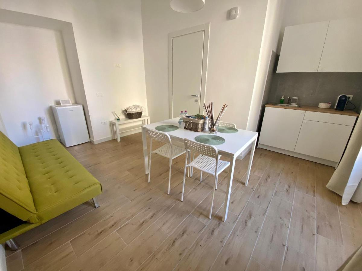 Vanvitelli Apartments Caserta Buitenkant foto